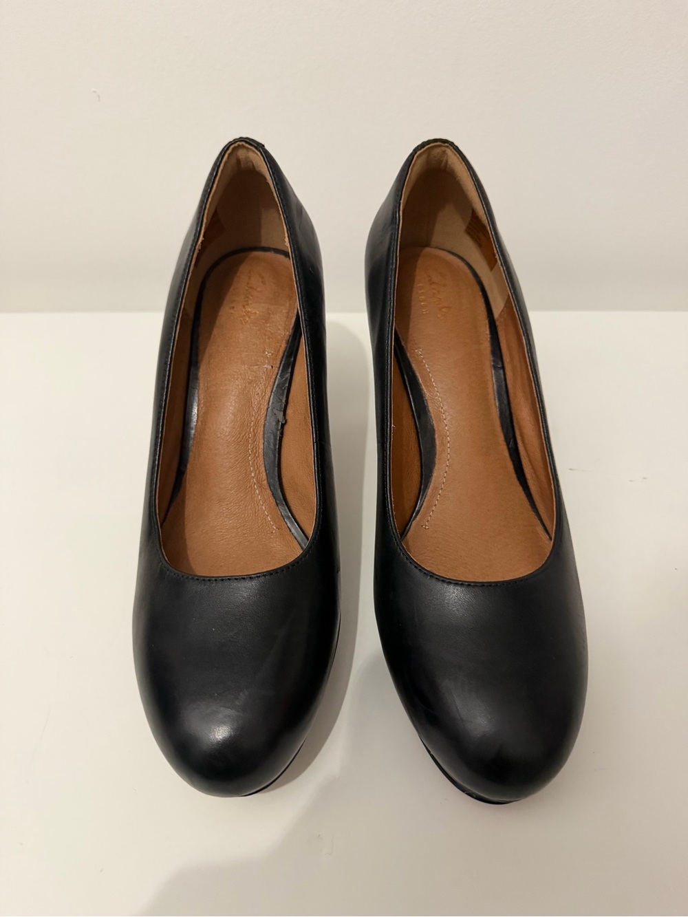 Clark’s Classic Black Women's Leather Pumps